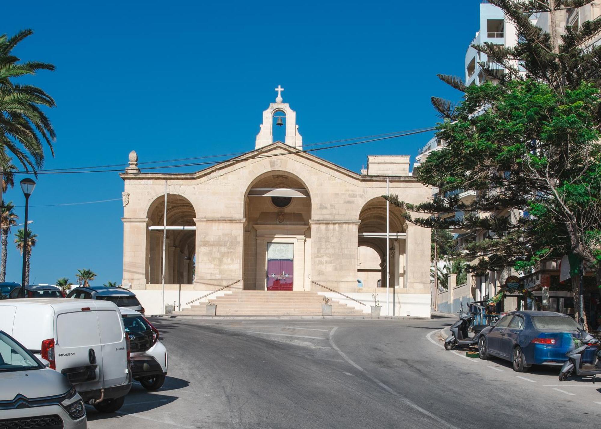 Capardi Suites No5 St. Paul's Bay Exterior photo